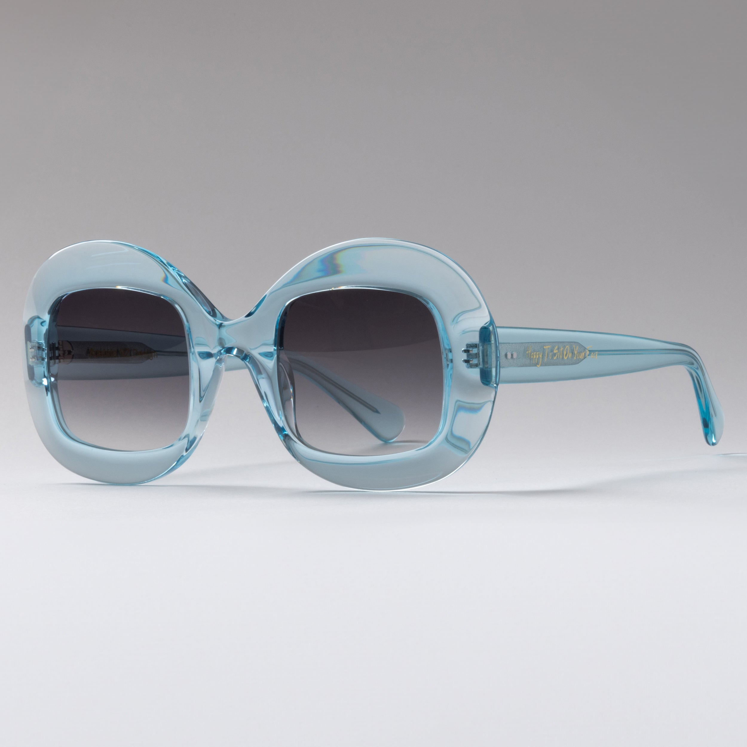 Discernment in Sky or Olive sunglasses