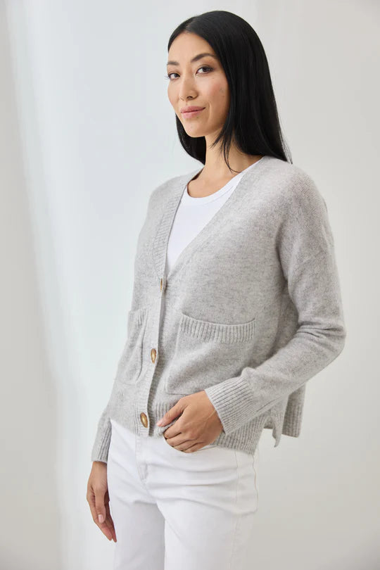 Evie Cardi in Foggy