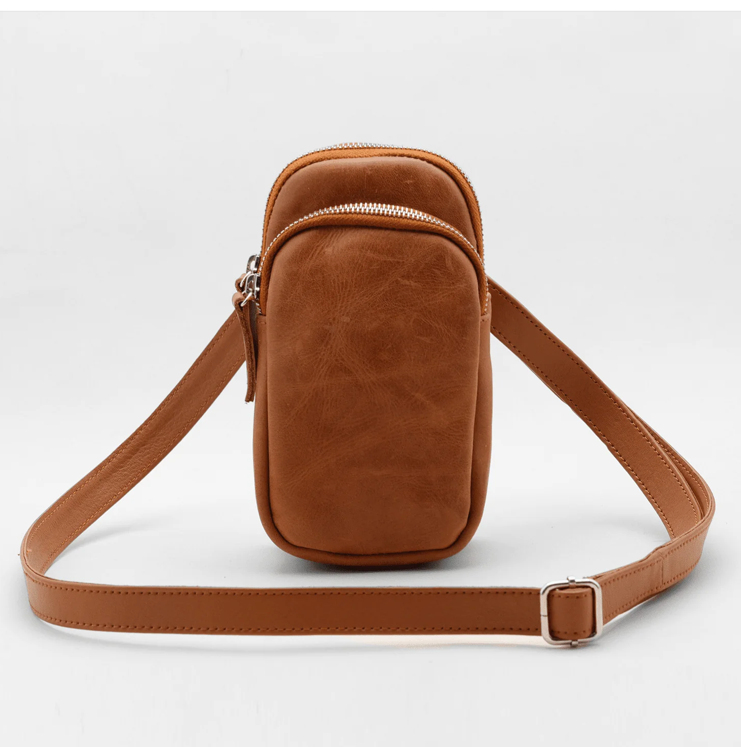 Journey Bag in Dark Brown or Tan Leather