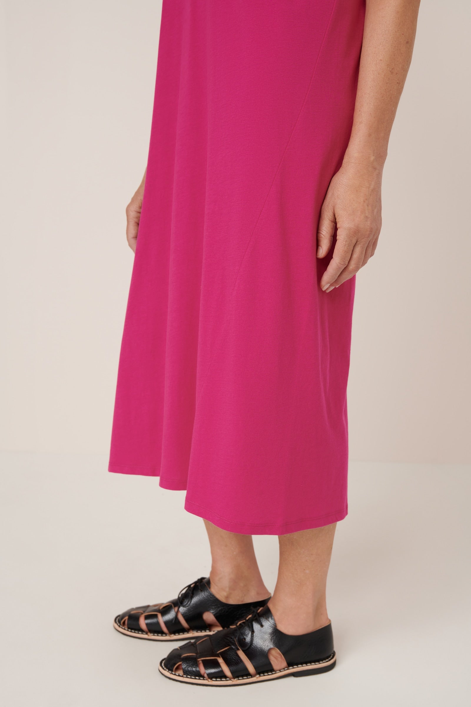 Light Tee Dress Magenta