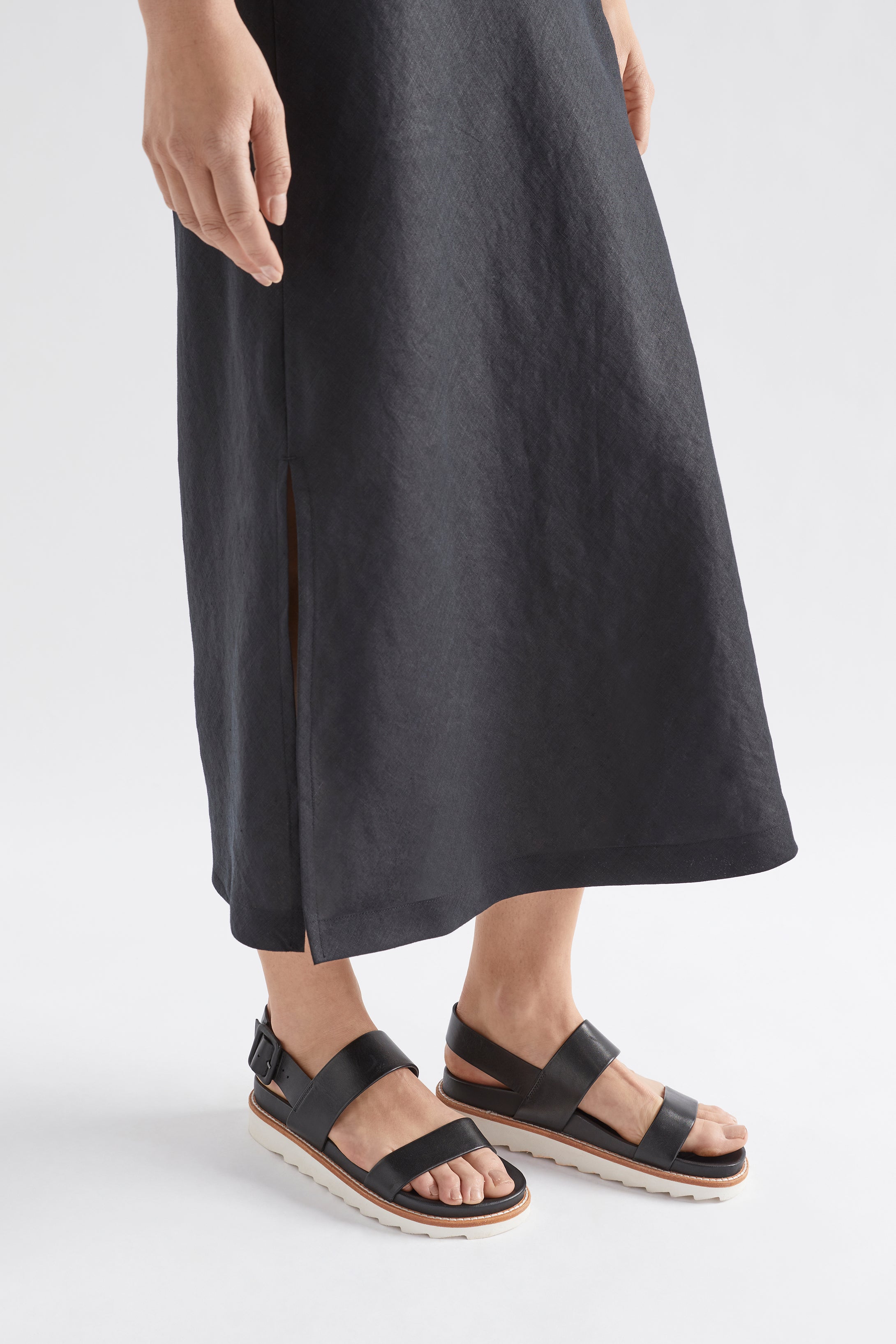 Spenn Sandal in Black