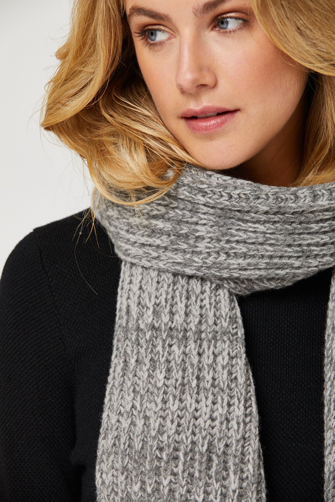 Chunky Rib Merino Scarf in Grey Marle