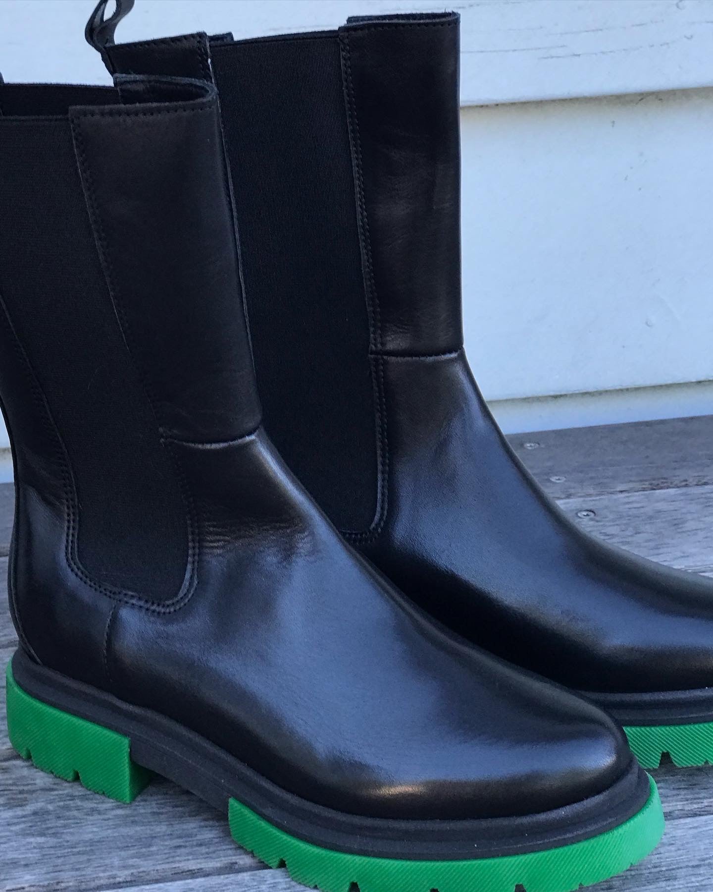 High Chelsea Boot in Olive or Black