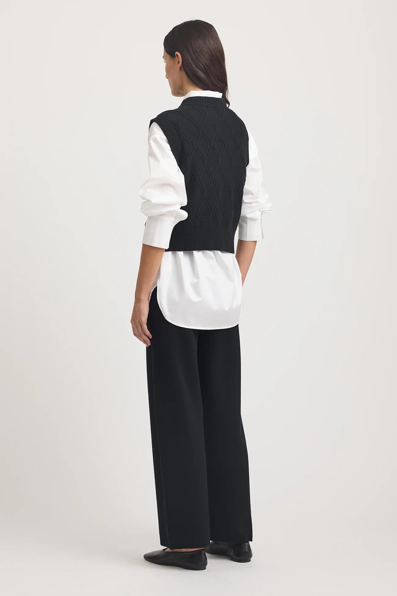 Diamond Cable Vest in Black