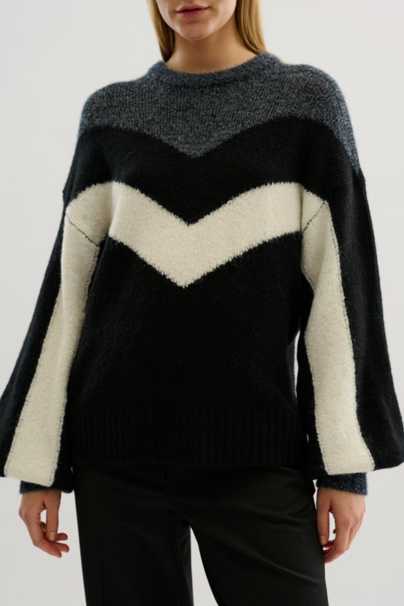 Suleima O'Neck Knit