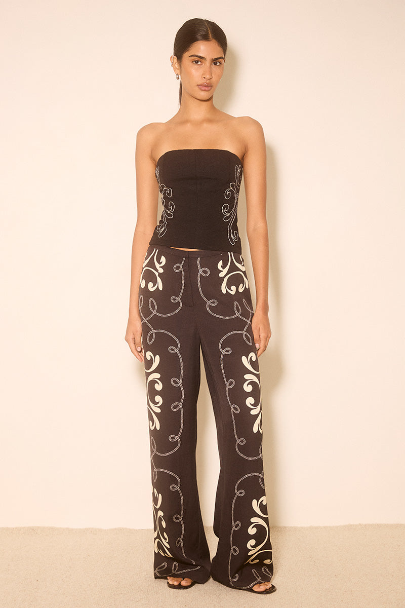 Zahra Embroidered Top Mon Renn