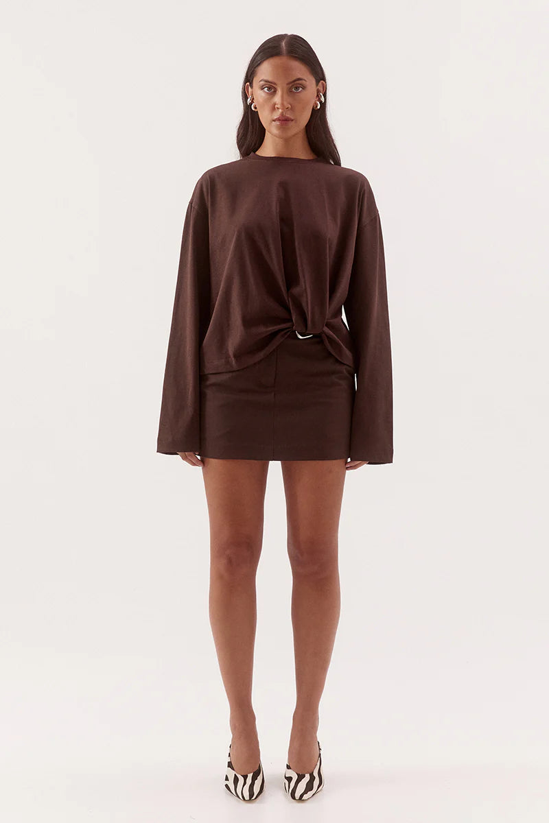Izel Longsleeve Tee. Sovere