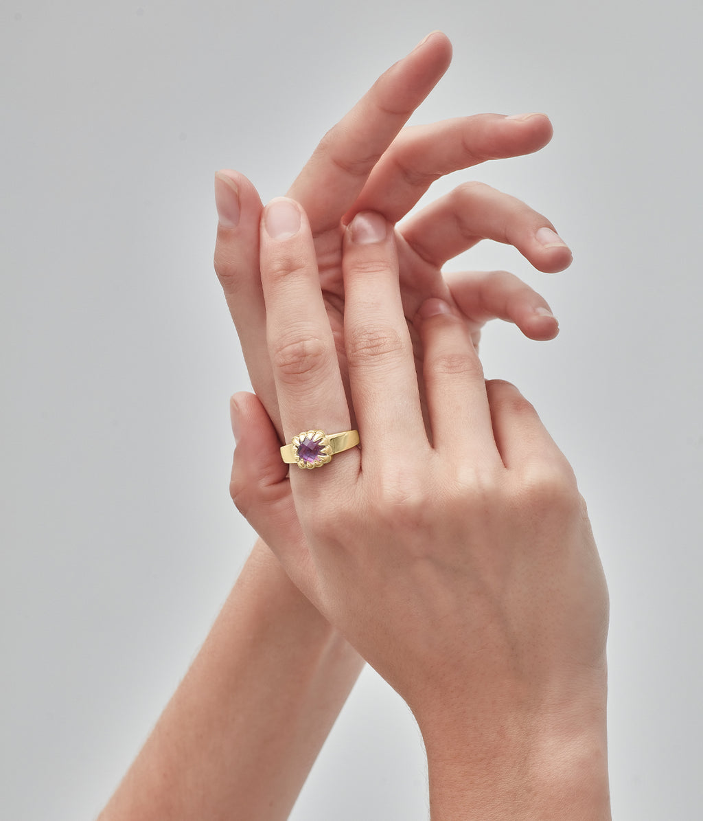 Baby Claw Mystic Quartz Gold Stolen Girlfriends