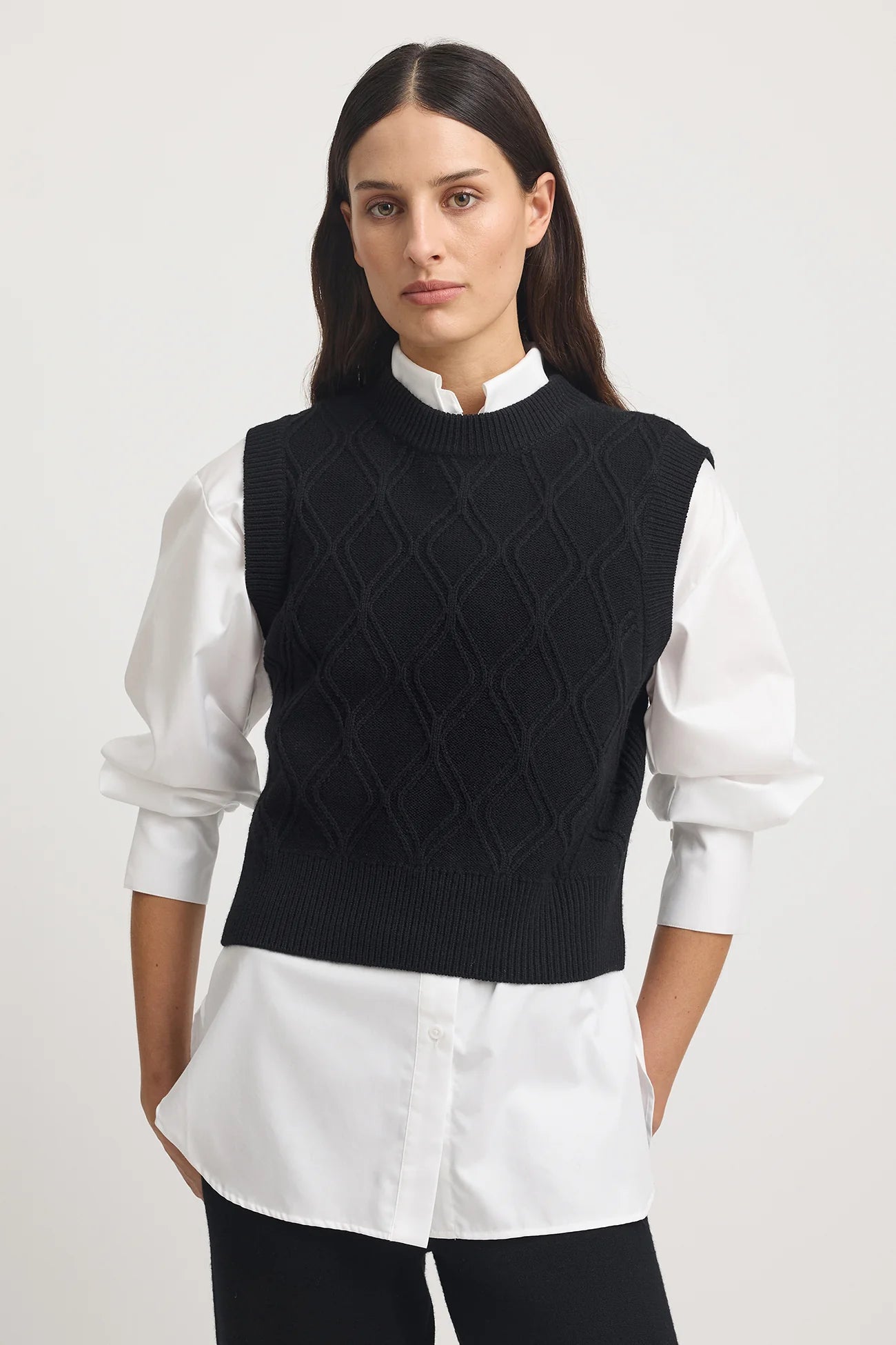 Diamond Cable Vest in Black