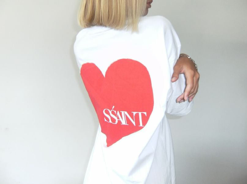 SŚAINT Heart Tee