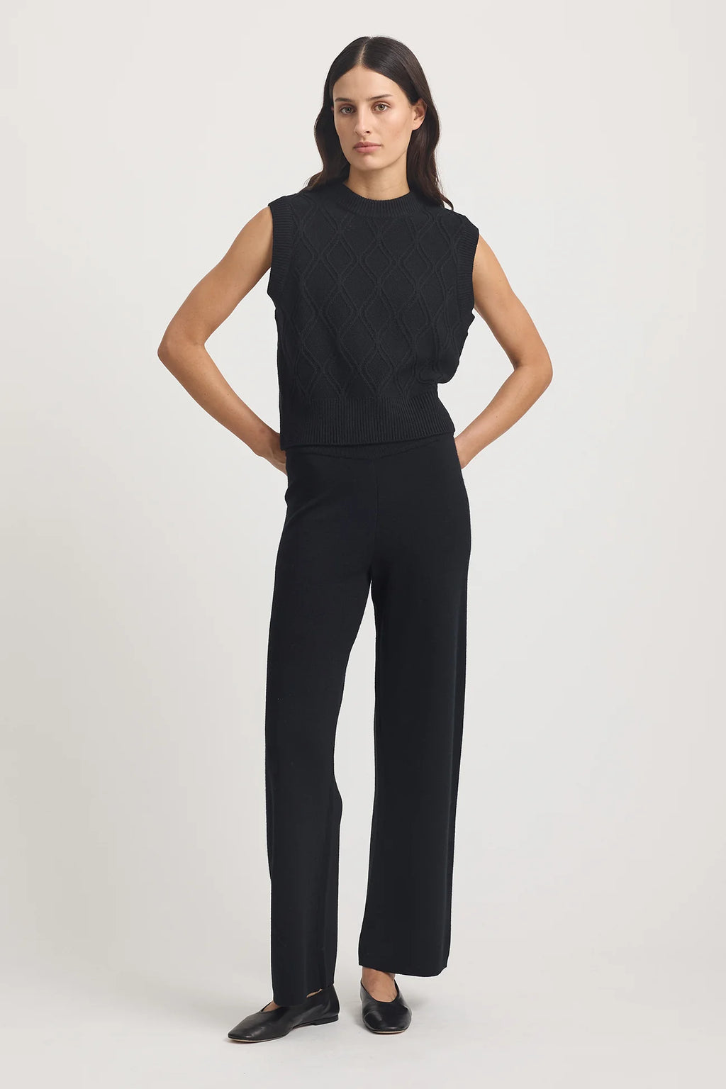 Diamond Cable Vest in Black