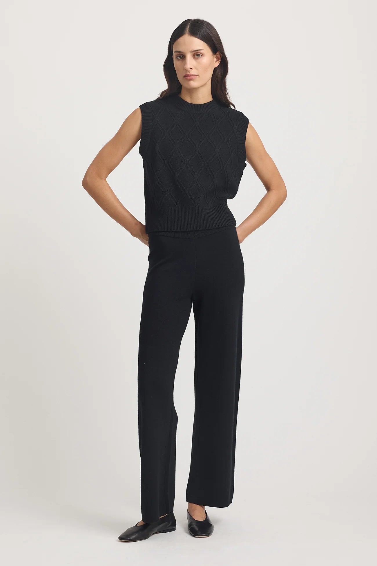 Diamond Cable Vest in Black