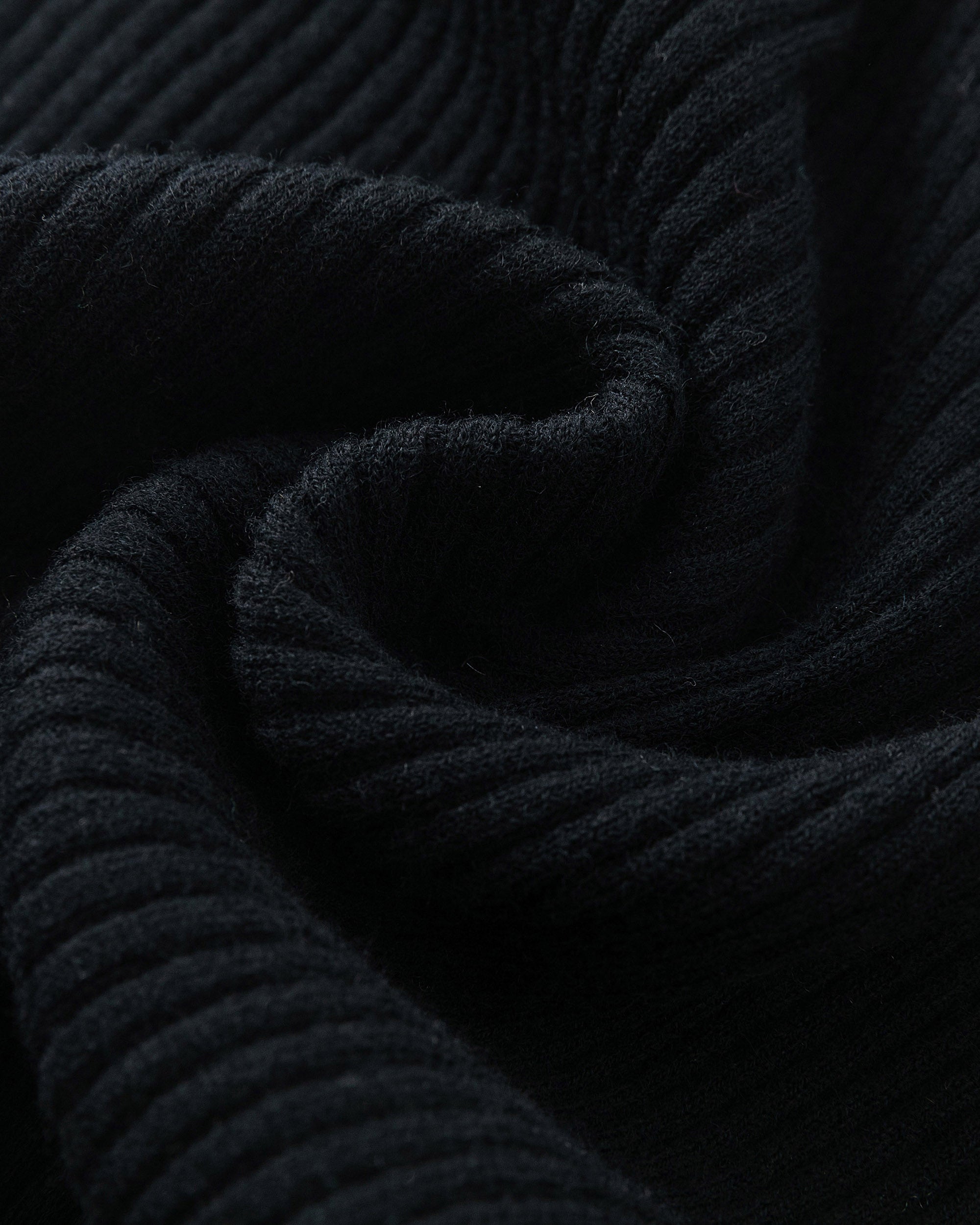 Vespa Ribbed LS Crew Alete