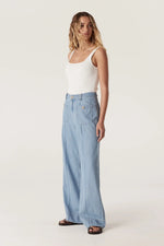 Ellie Pant in Chambray