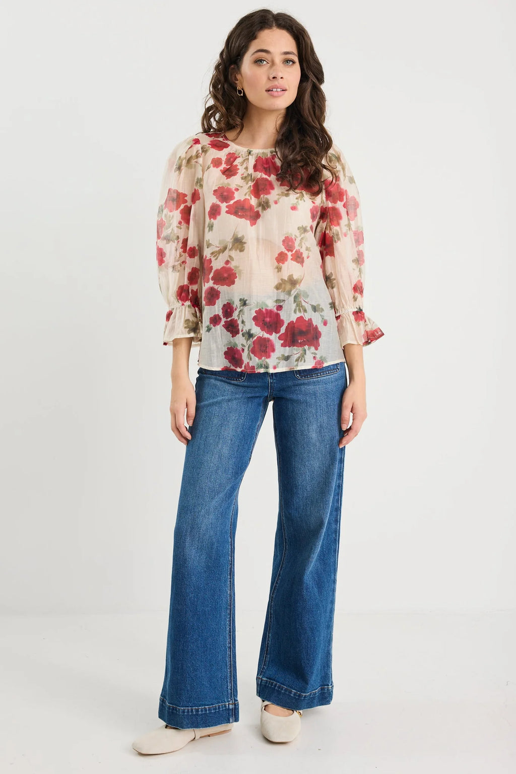 Candid Cream Red Rose Mid Sleeve Top.  Ivy+jack