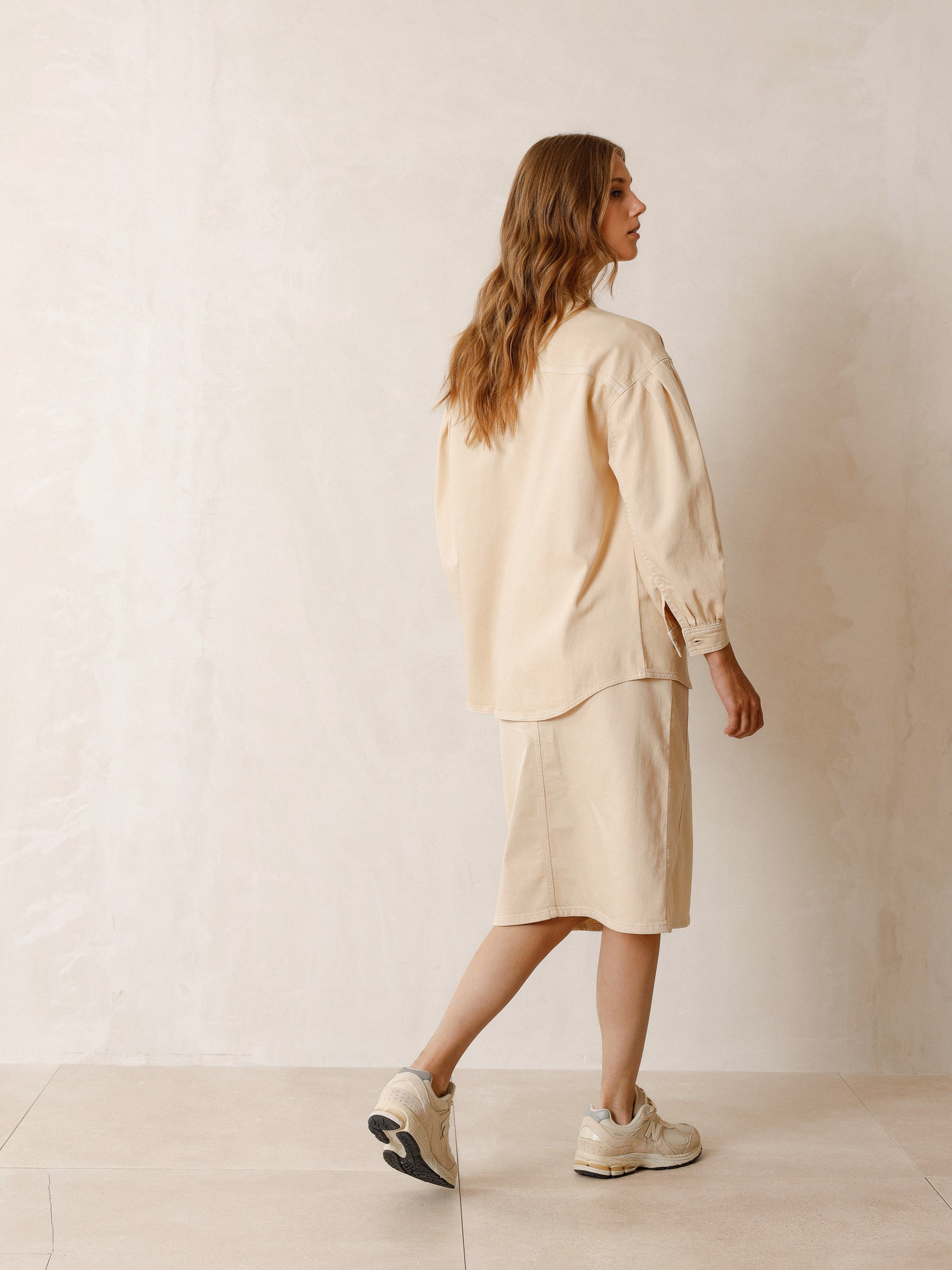 Gather Sleeve Overshirt in Crudo