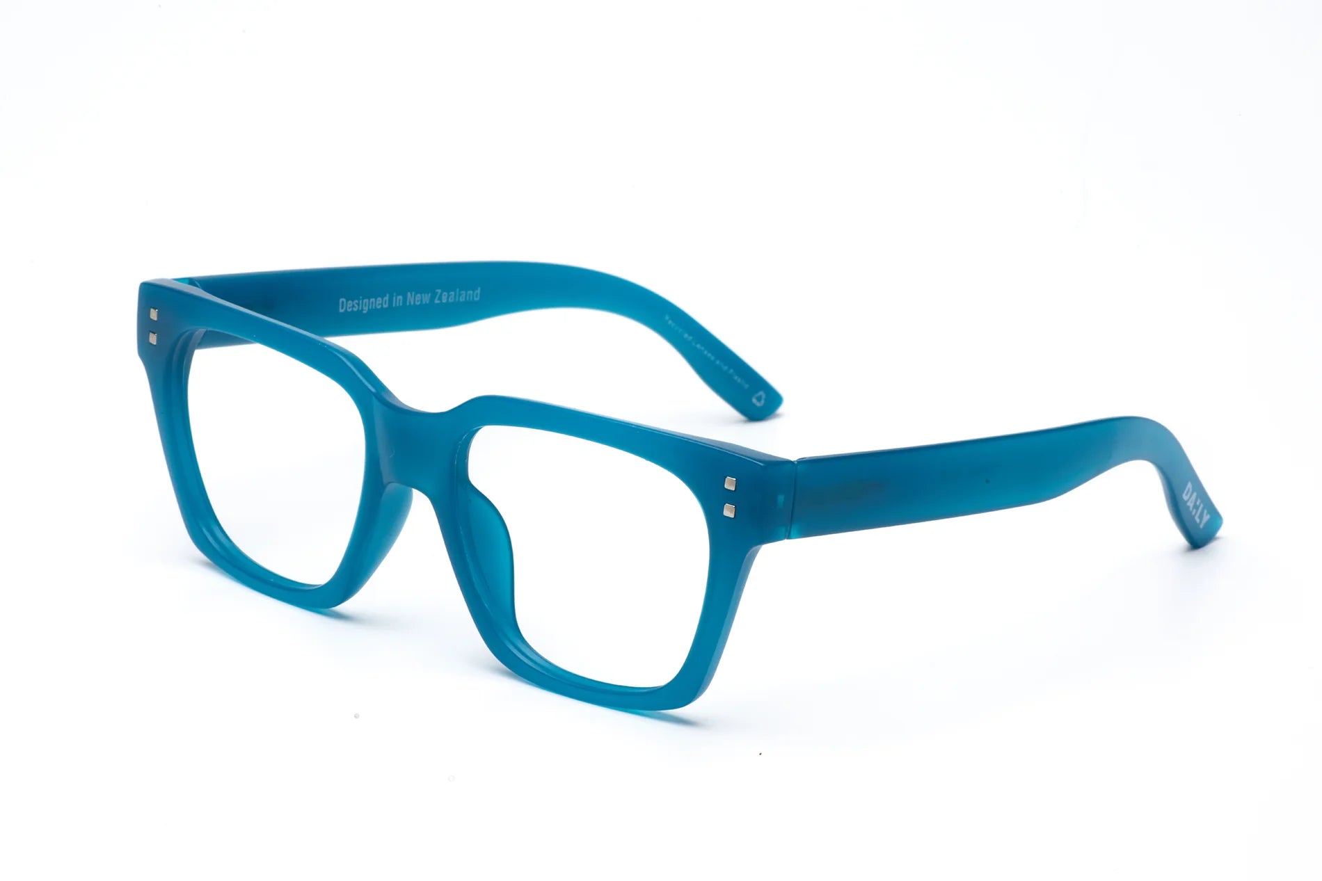 10am in Turquoise or Havana. Da:ly Eyewear