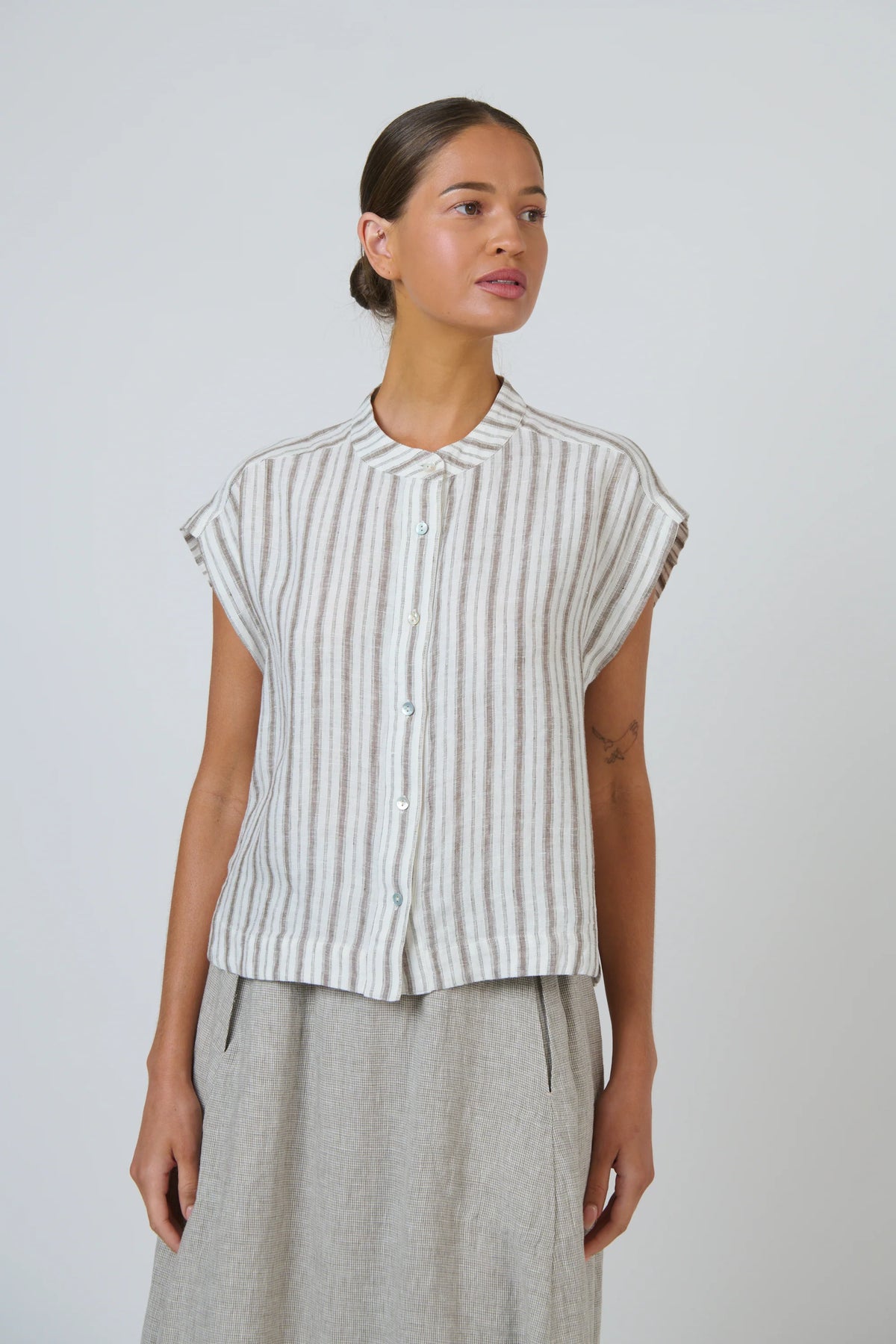 Travertine Linen Top - Naturals by O&J