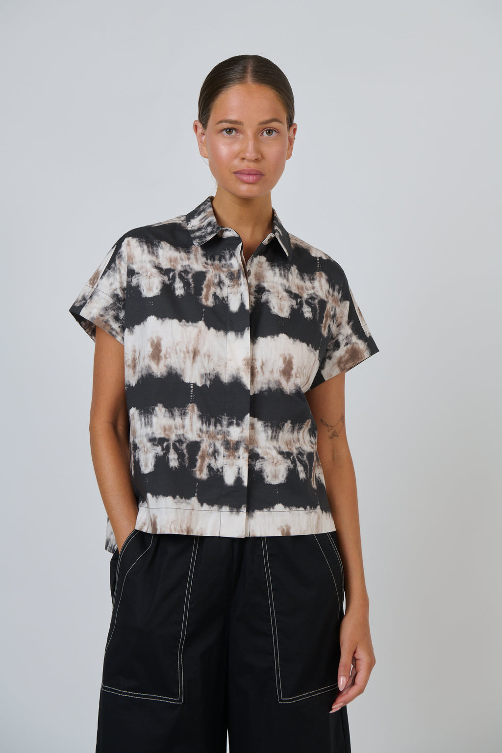 GA533 Poplin Top Eruption - Naturals