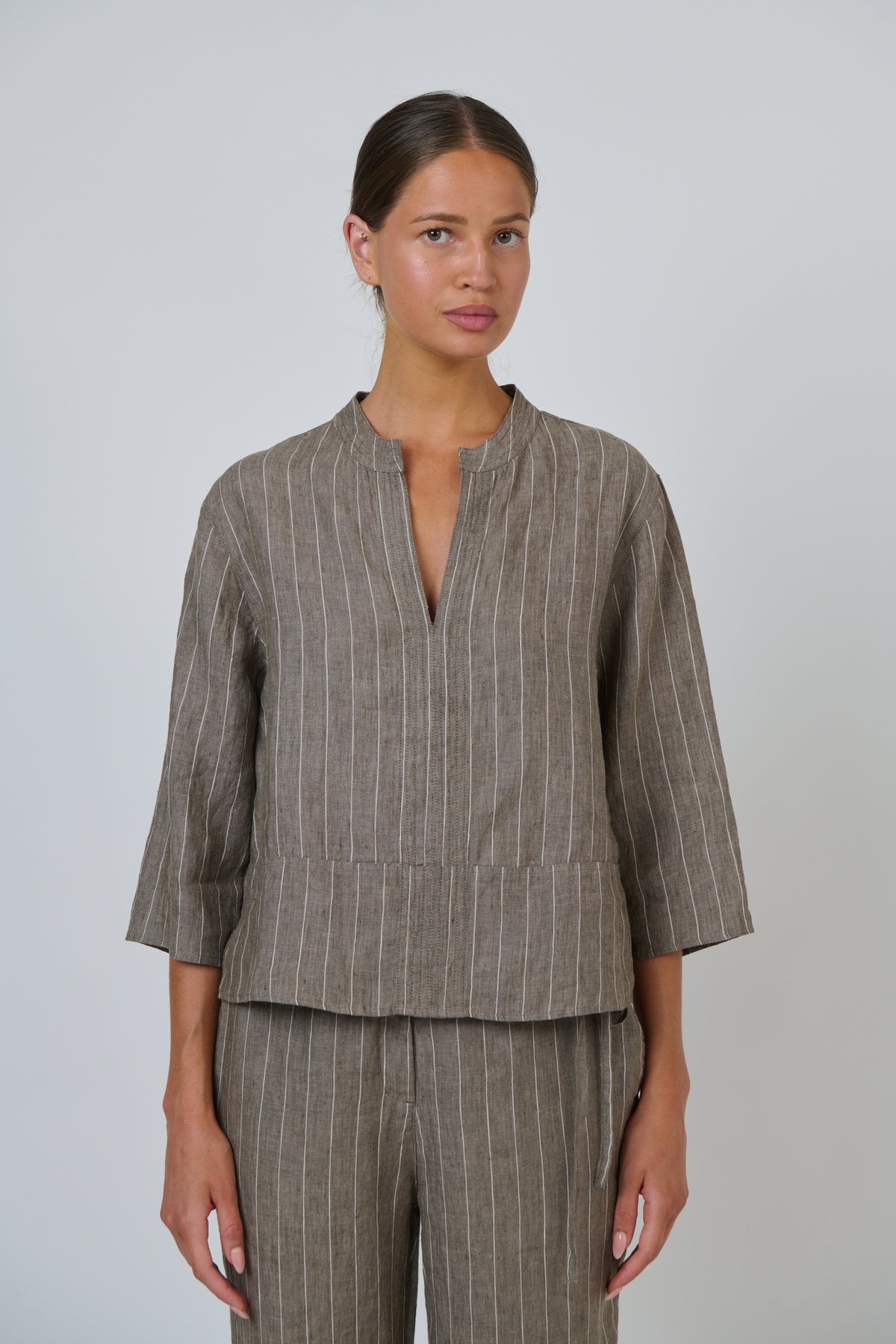 GA668 Linen Top Gauze - Naturals