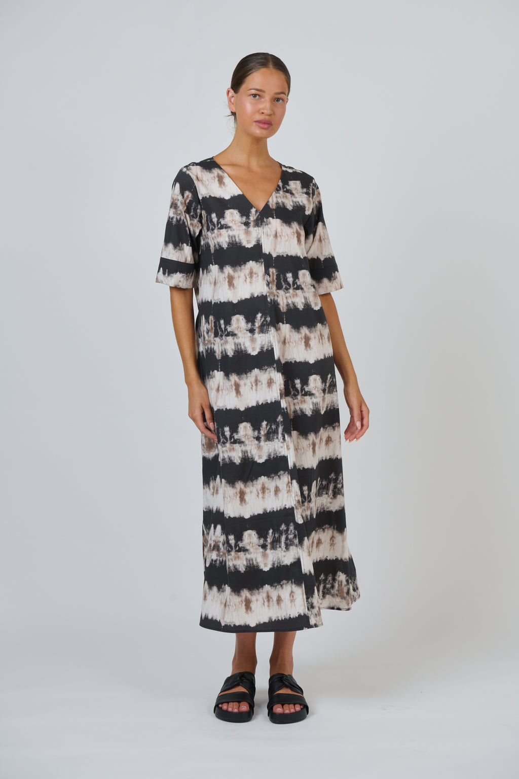 GA707 Poplin Dress Eruption - Naturals