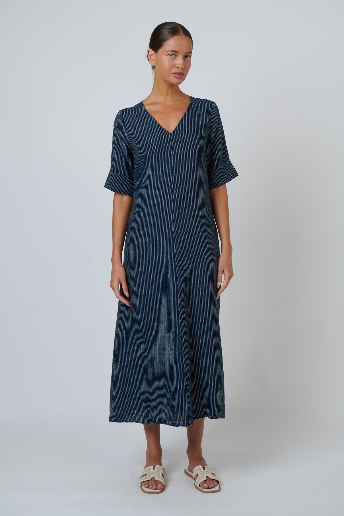 GA707 Linen Dress streamline - Naturals