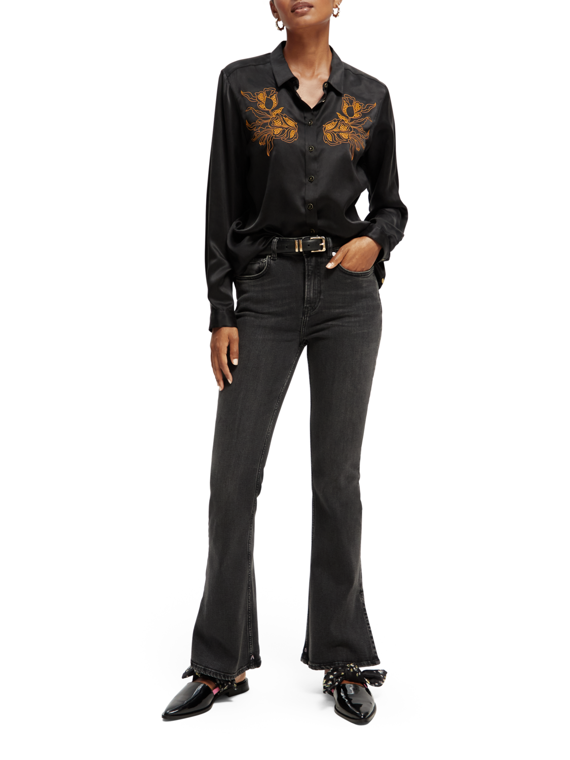 Silke Flower Shirt in Black or Hot Pink