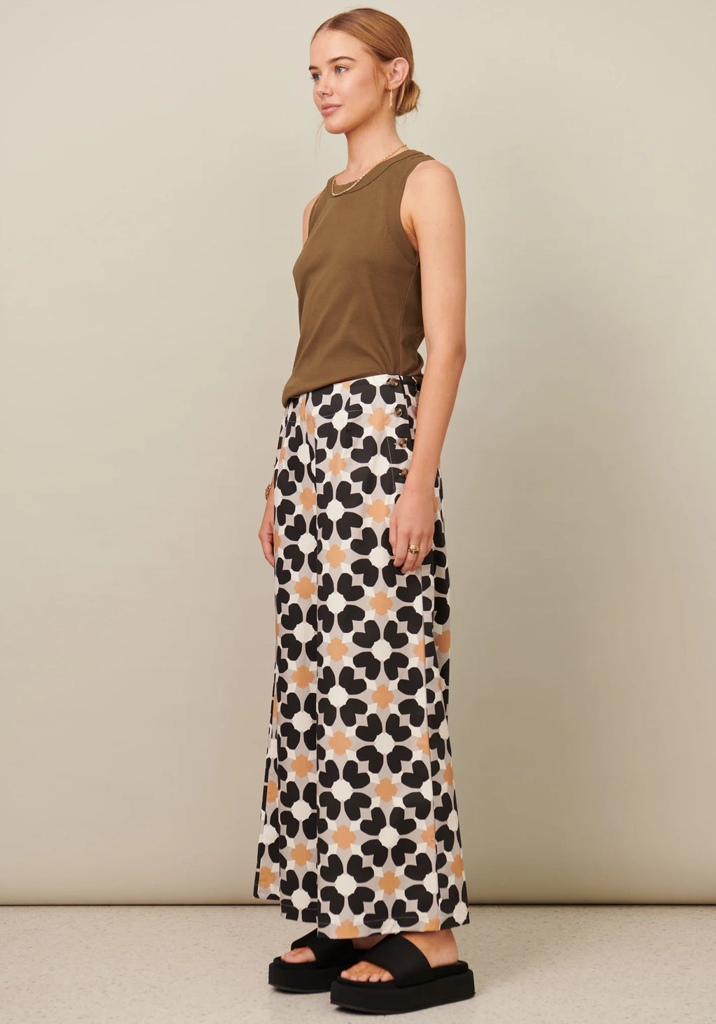 Layla Tank in Ink or Khaki