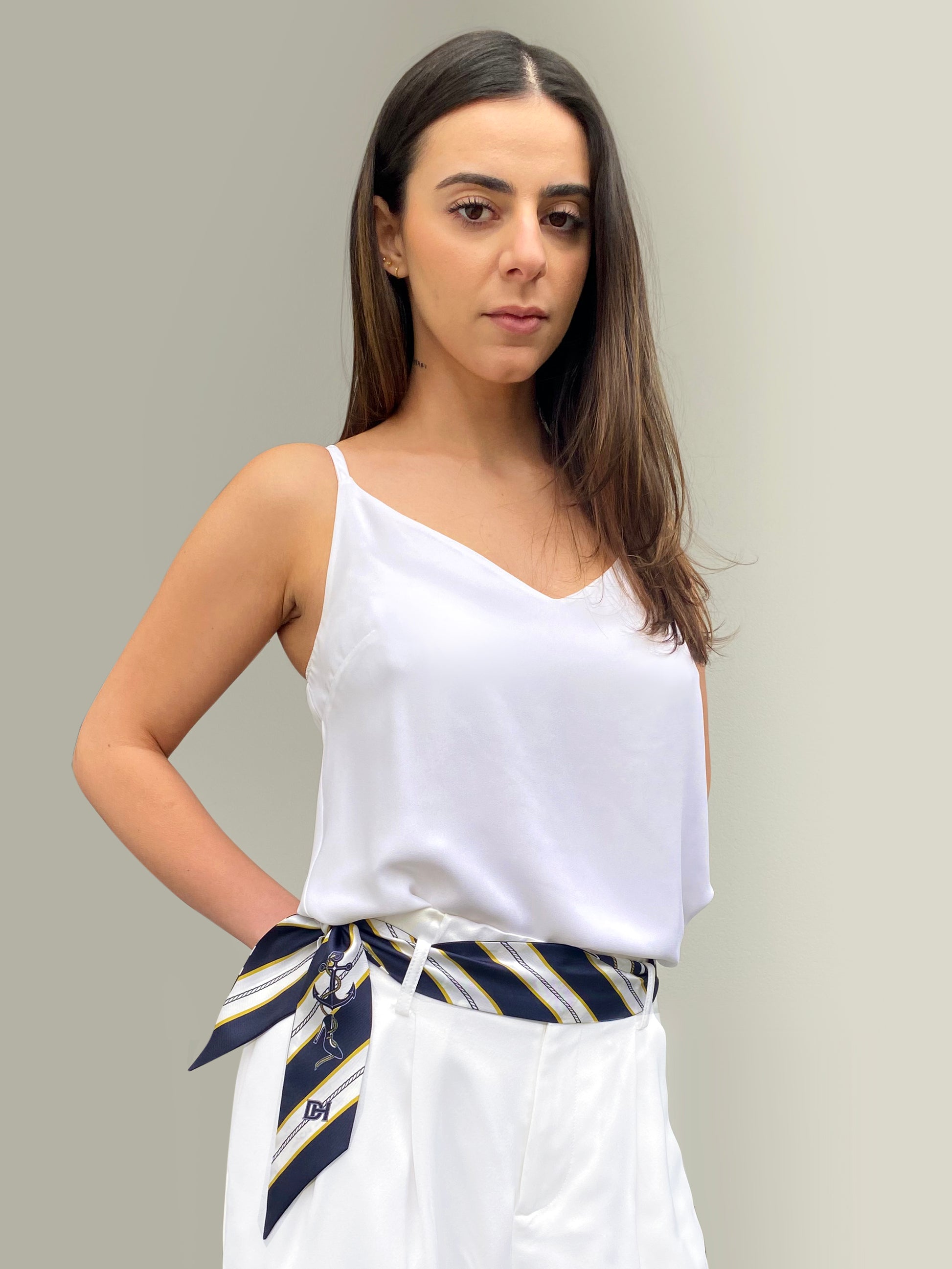 Kathryn Wilson Silk Twilly. Dark Hampton