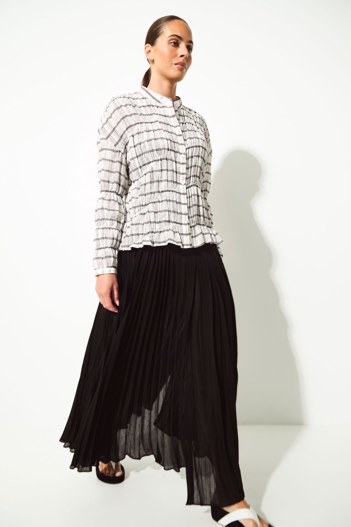 Smocked Viscose Crepe Neru Neck Shirt Efate Stripe- Lounge