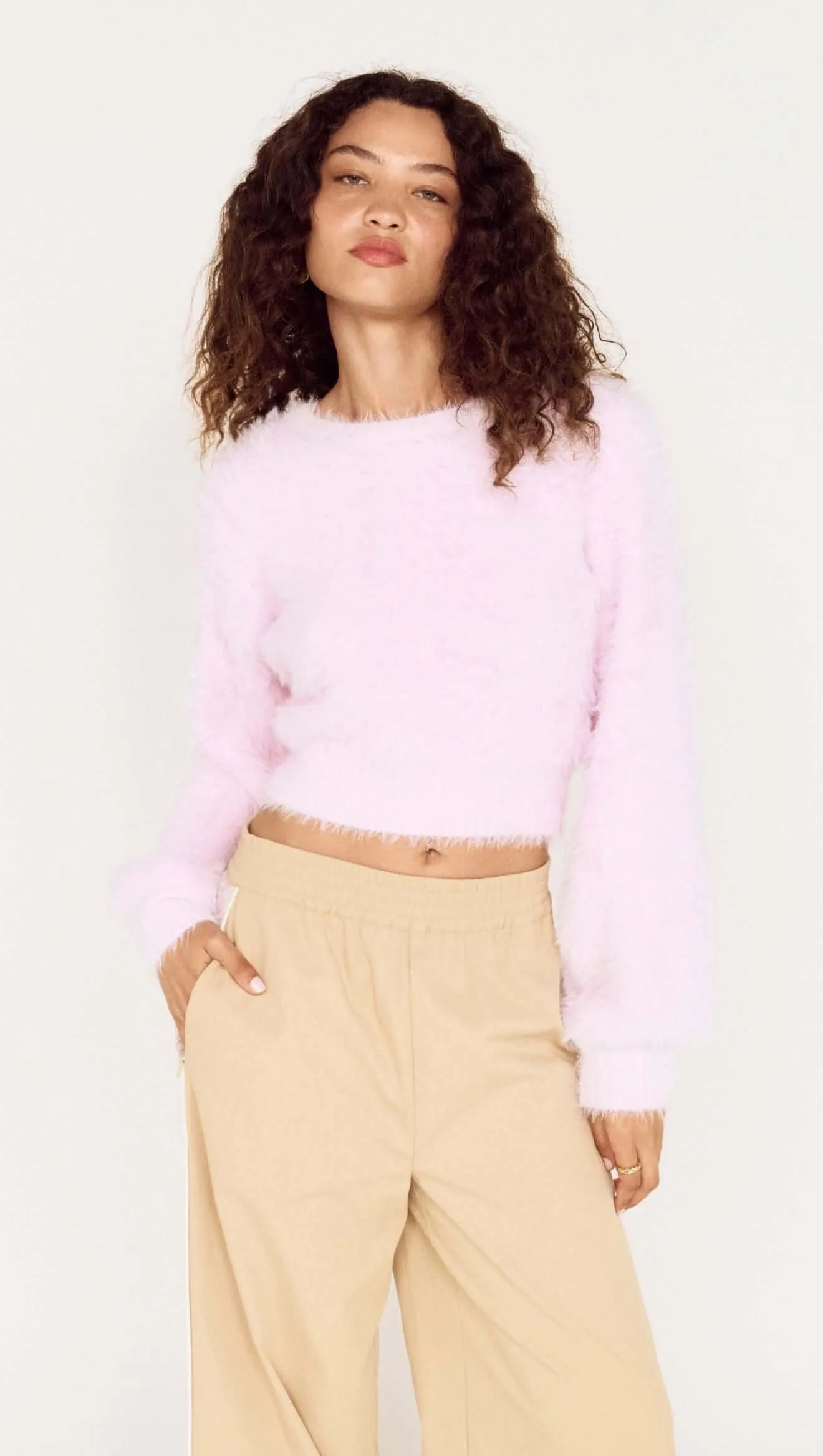 Tahlia Fluffy Knit. Mink Pink