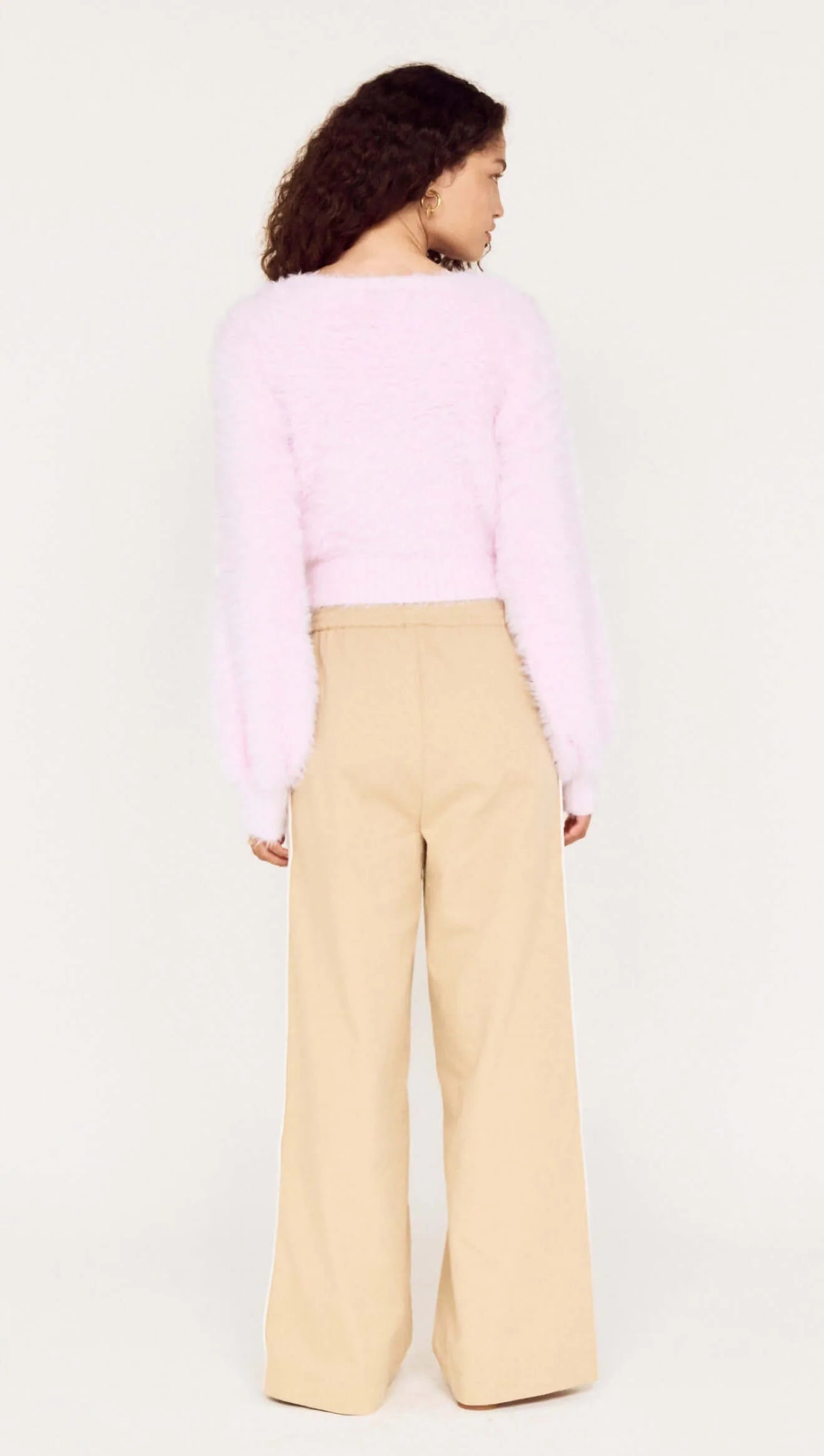 Tahlia Fluffy Knit. Mink Pink