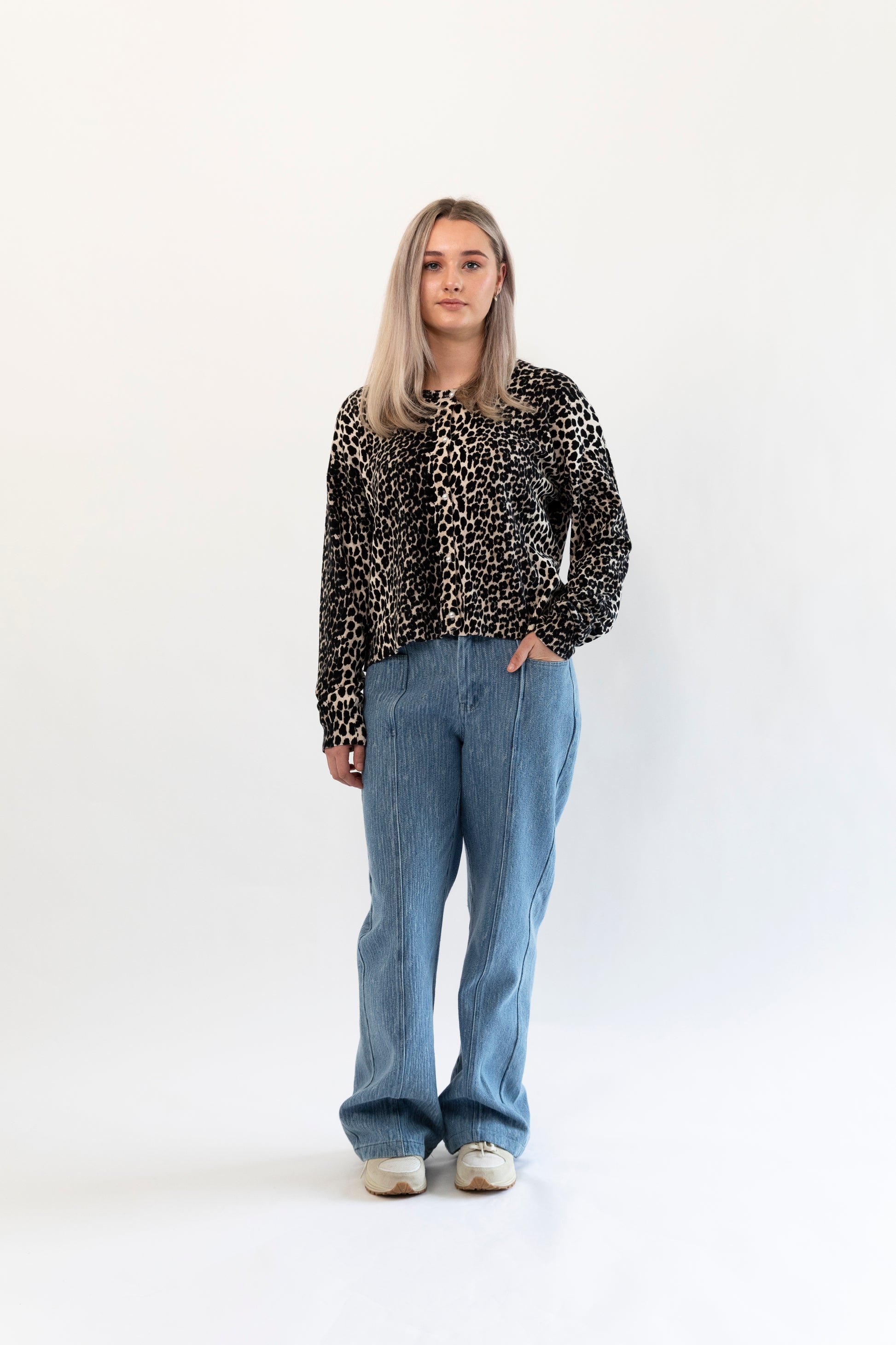 KBUriela Cardigan