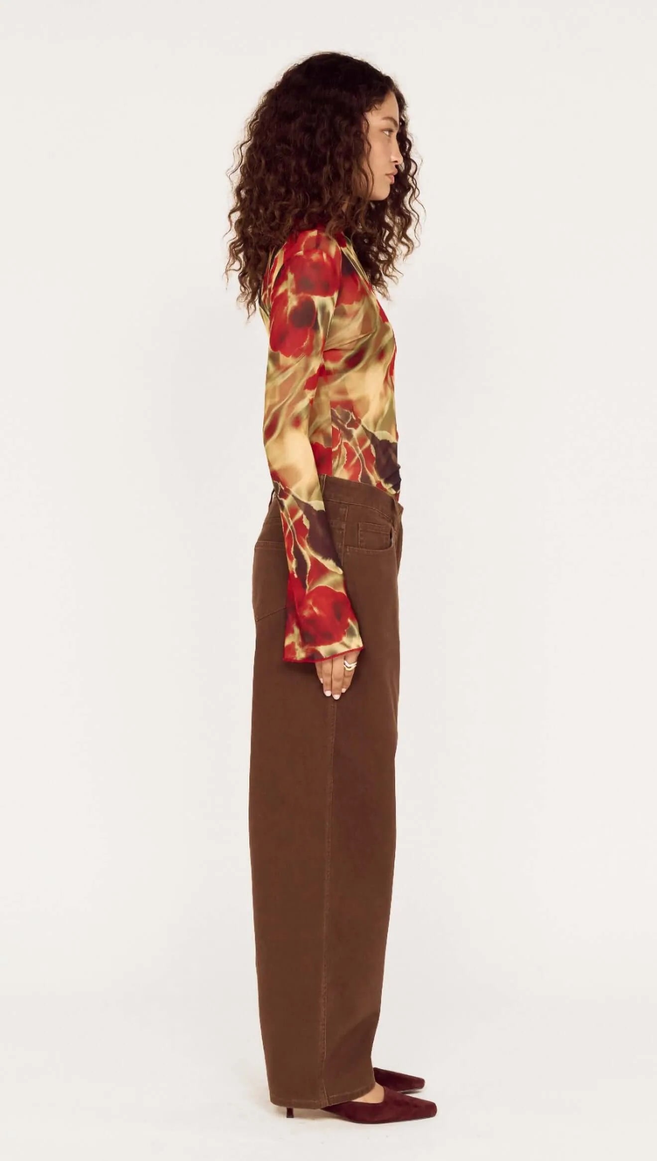 Kiara Barrel Leg Denim. Mink Pink