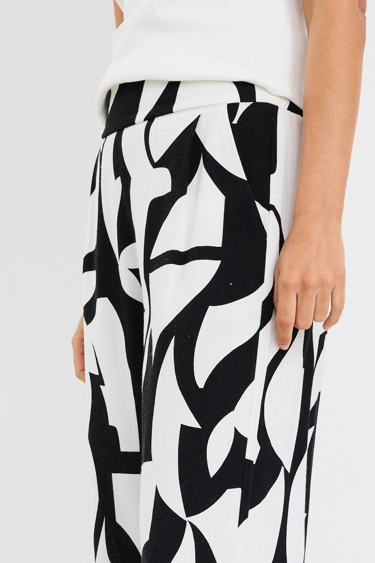 Metropolitan Black White Cutout Print Wide Leg Pants
