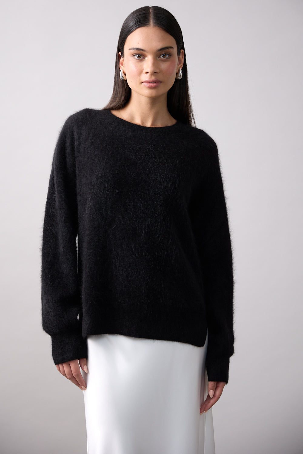 Cyra Crew Cashmere Sweater