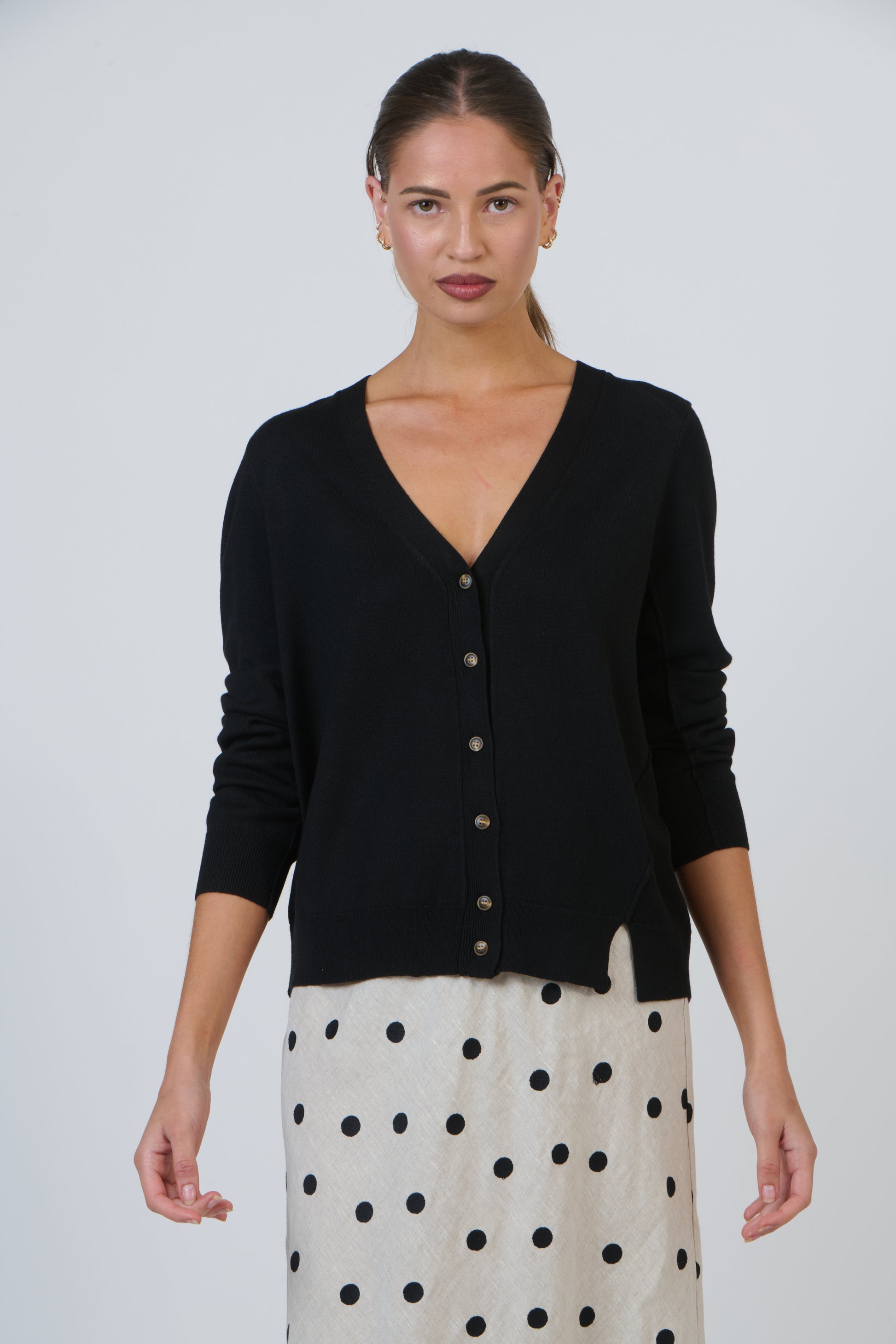 OJW37 Cardi