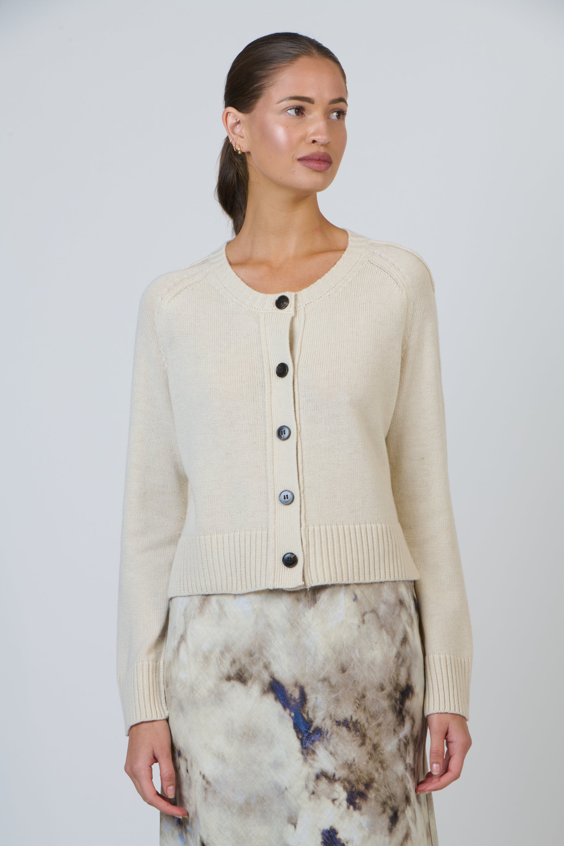OJW43 Cardi