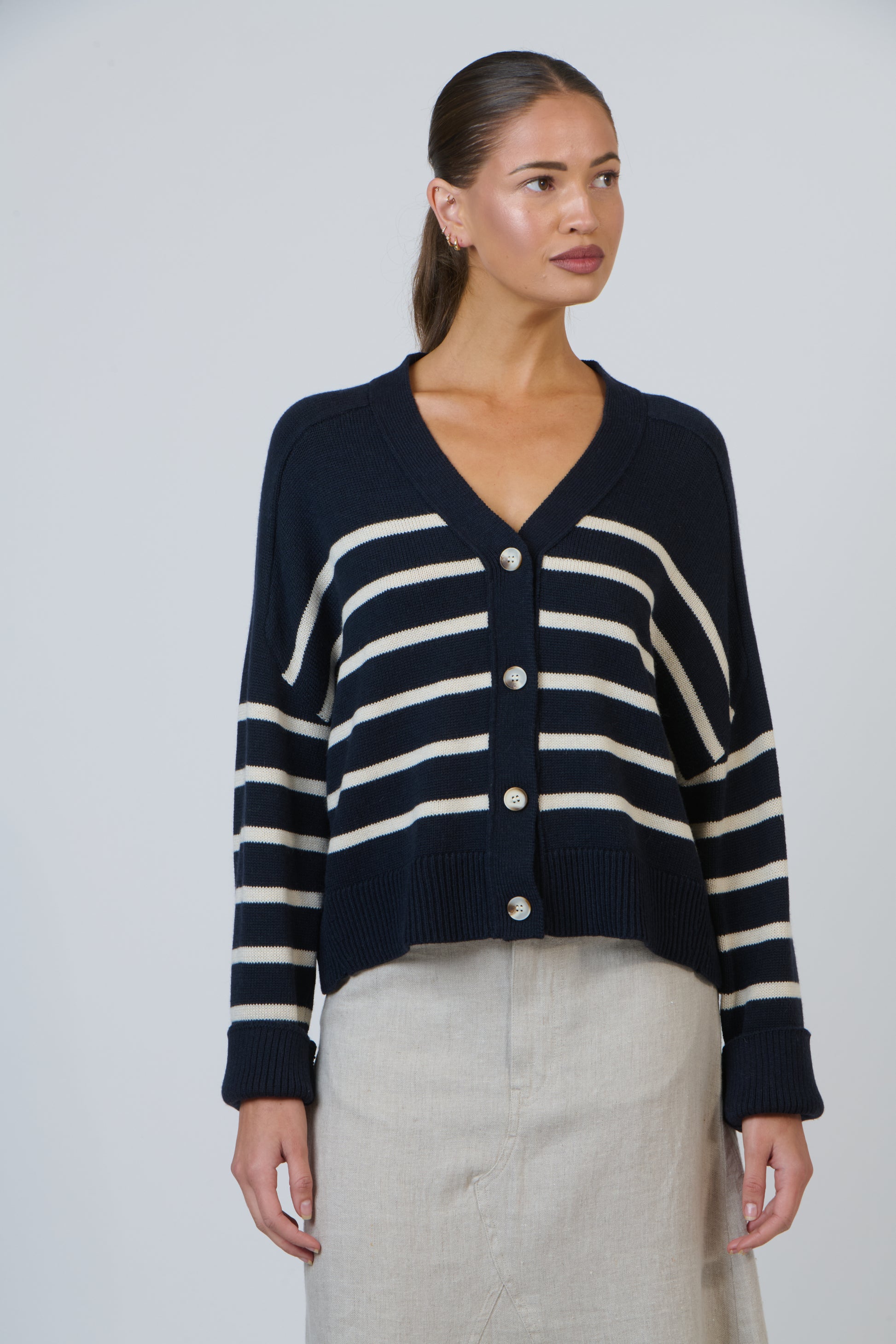 OJW48 Cardi