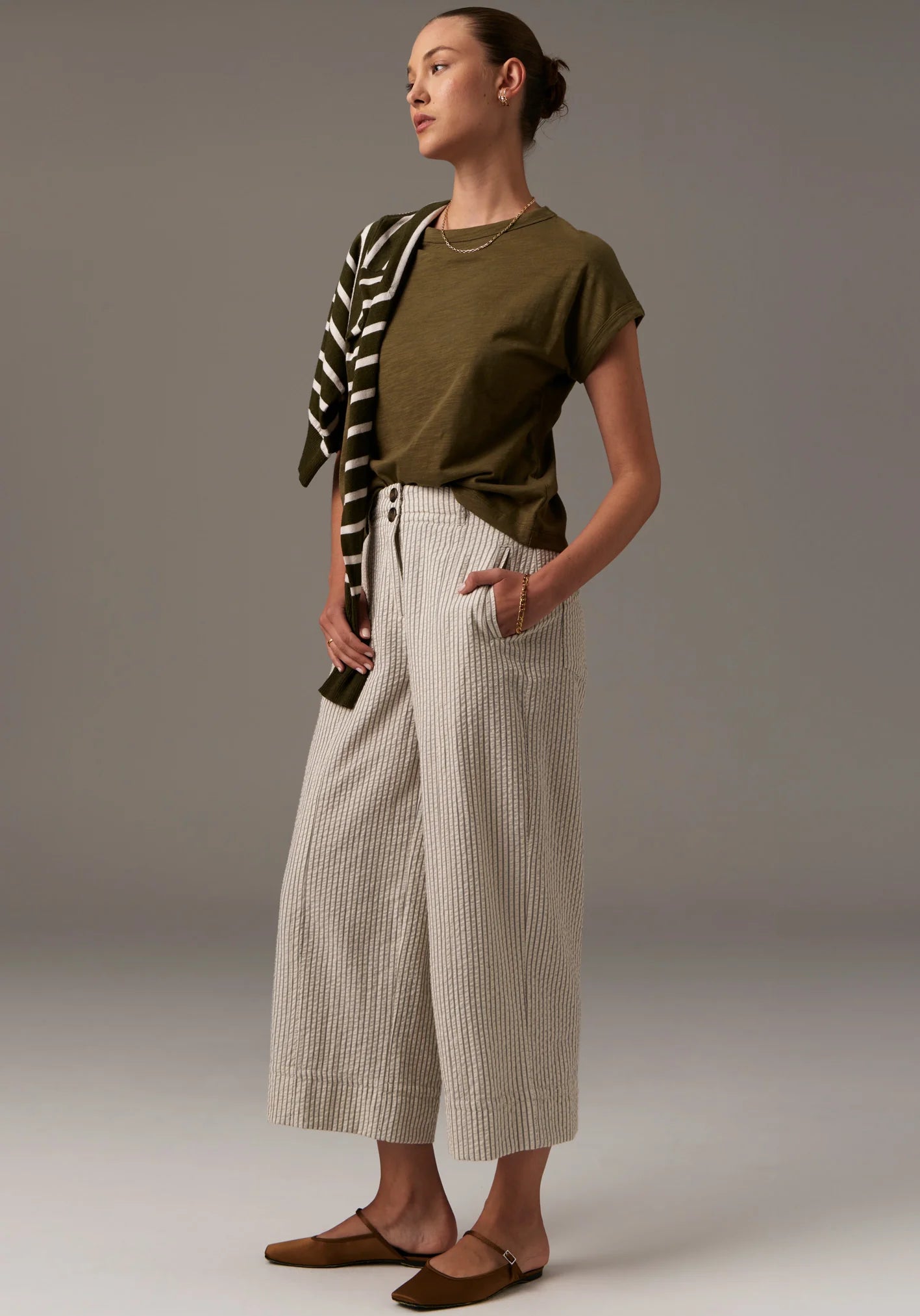 Mast Tee in Khaki