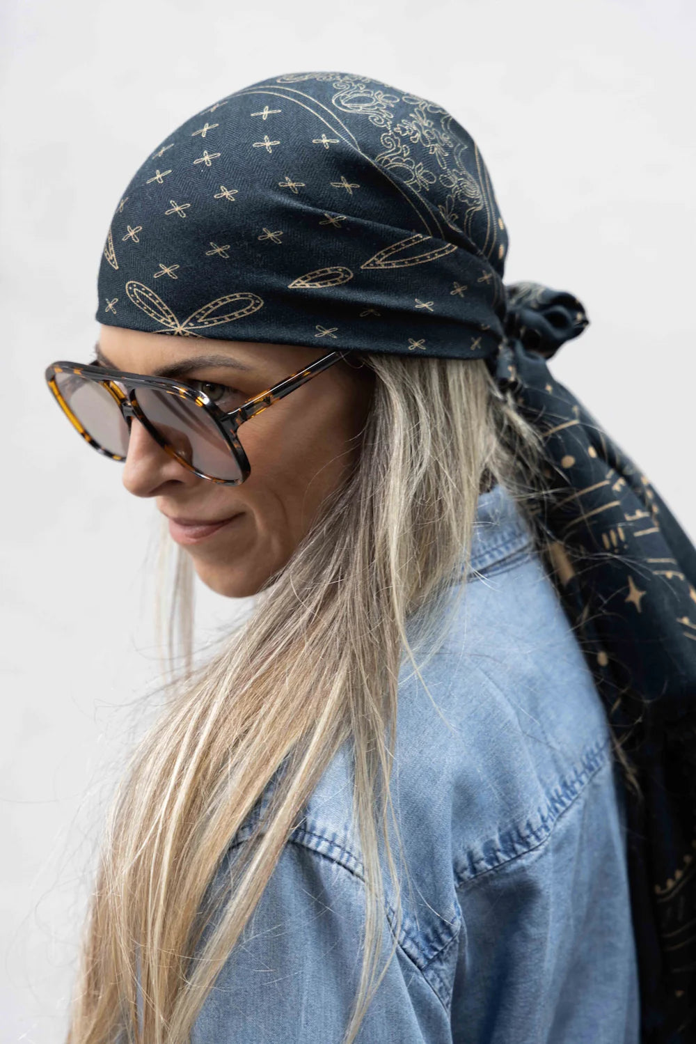 The Quin Wool + Silk Scarf. Dark Hampton