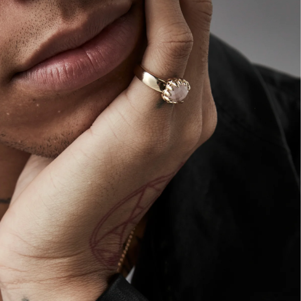 Stolen girlfriends baby claw ring rose quartz gold plated