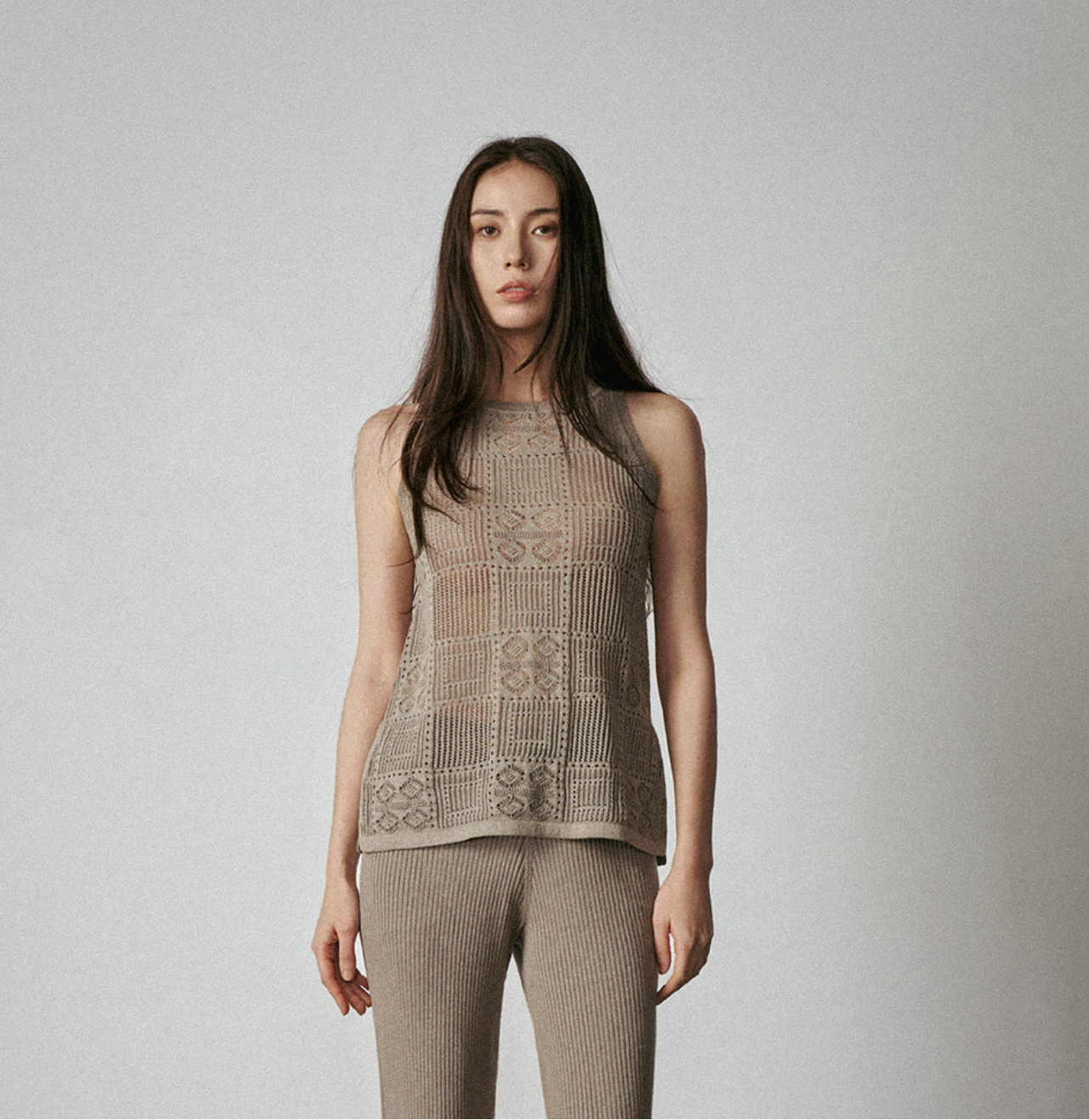 N.2340 GUIPURE TANK Alegar