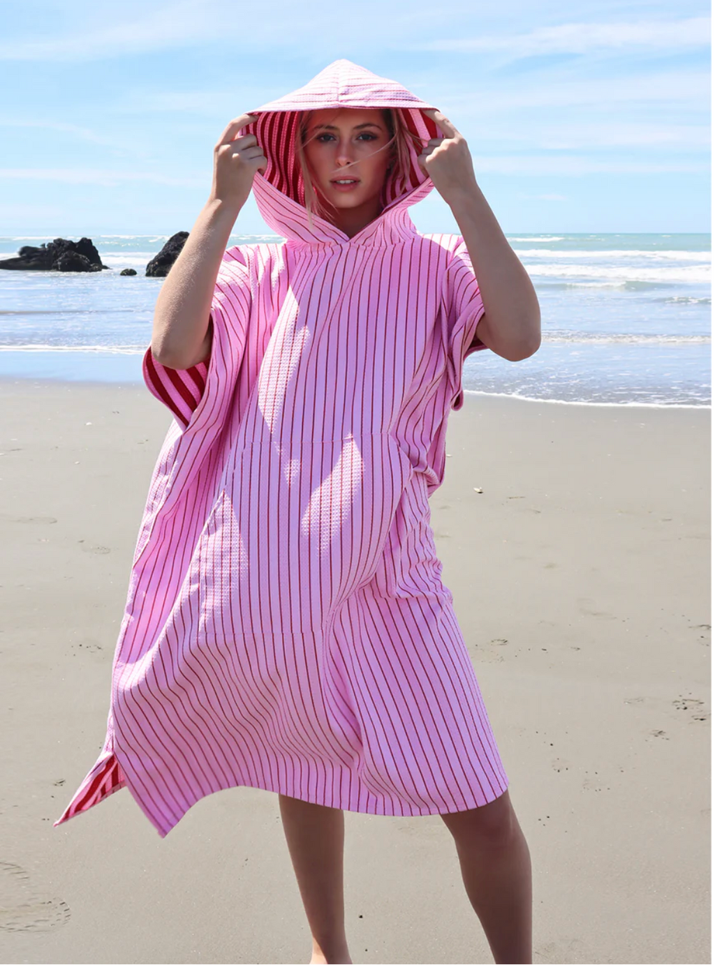 Hooded Towel Dark Hampton