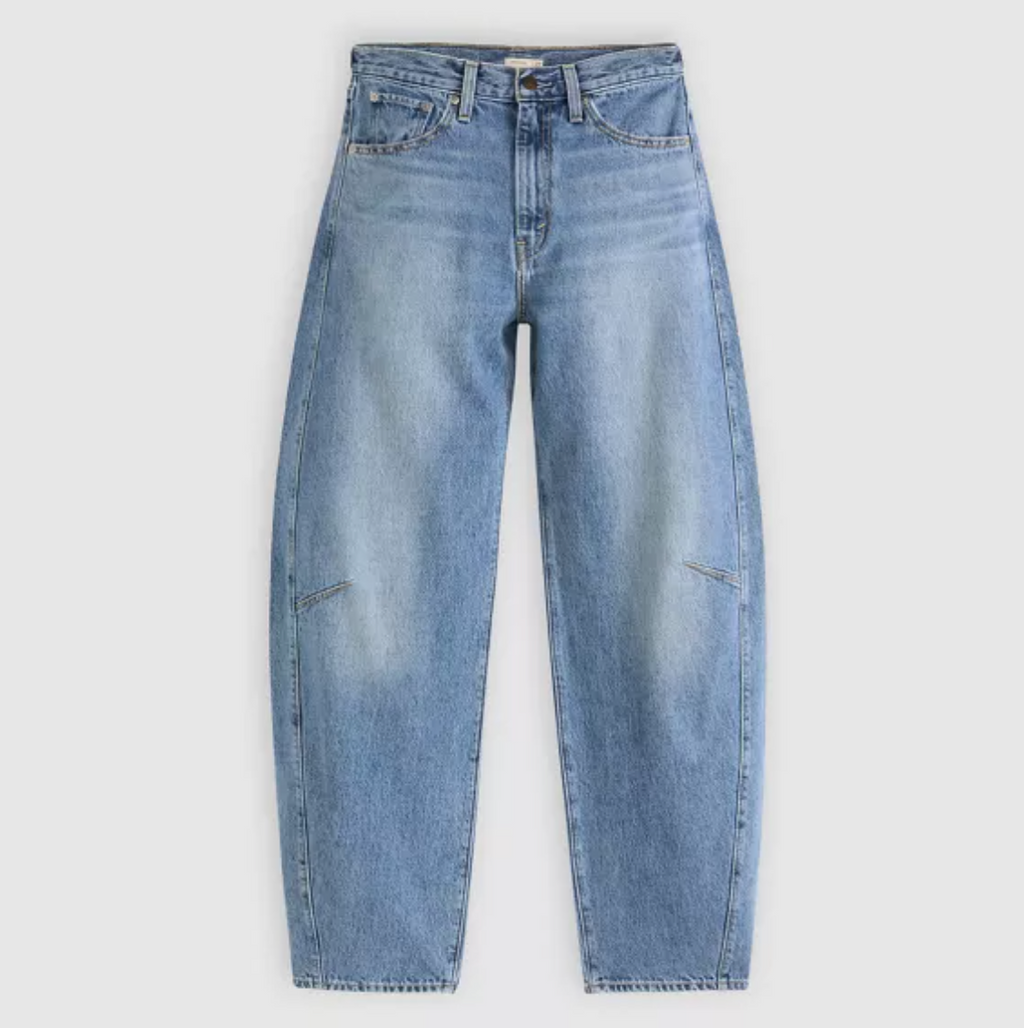 LEVI'S® WOMEN'S CINCH BARREL JEANS