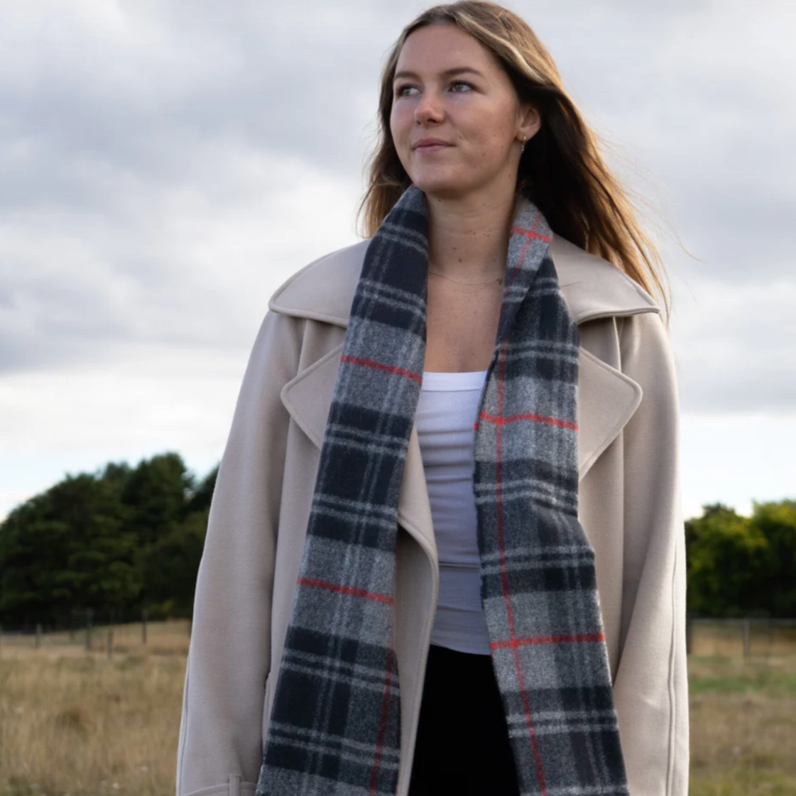 Bowhill Lochcarron lambswool scarf