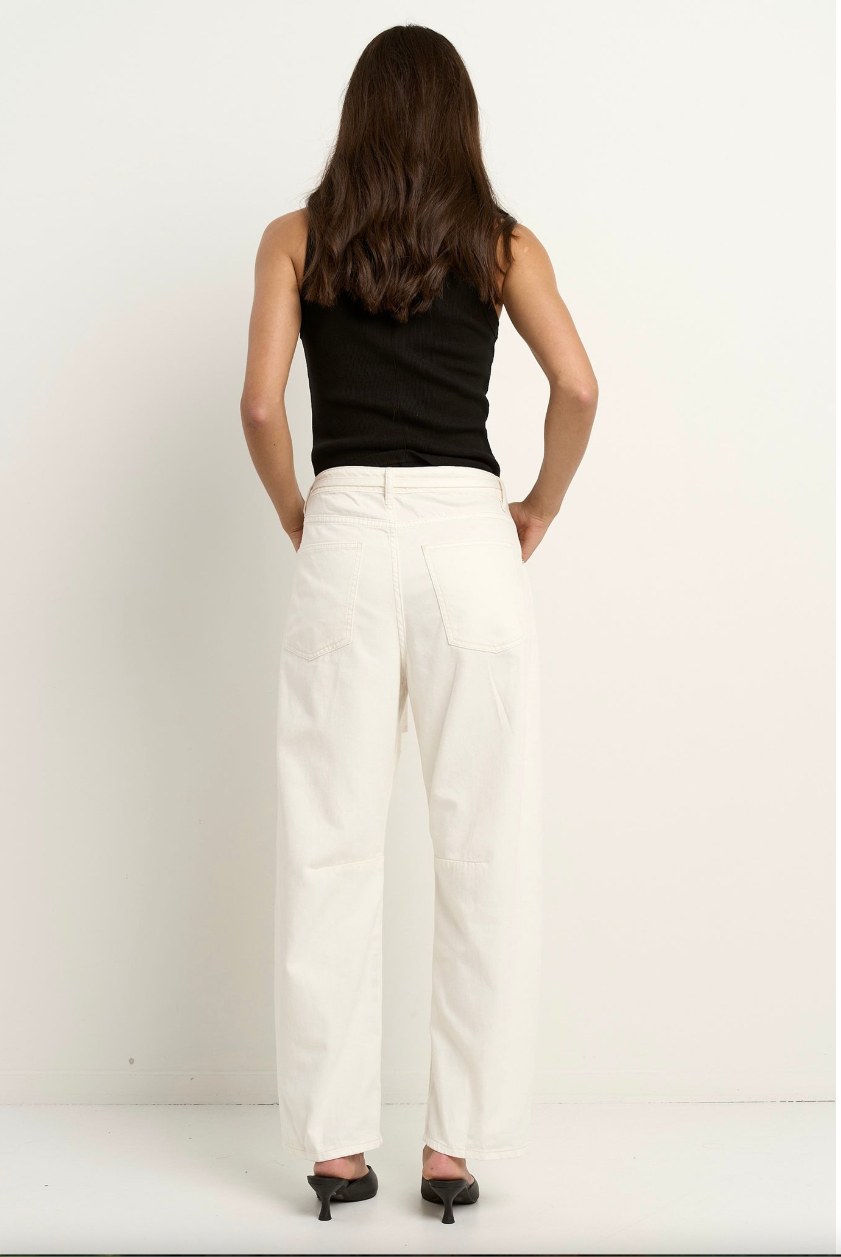 Campus tie waist barrel jeans in Ecru or Light Blue