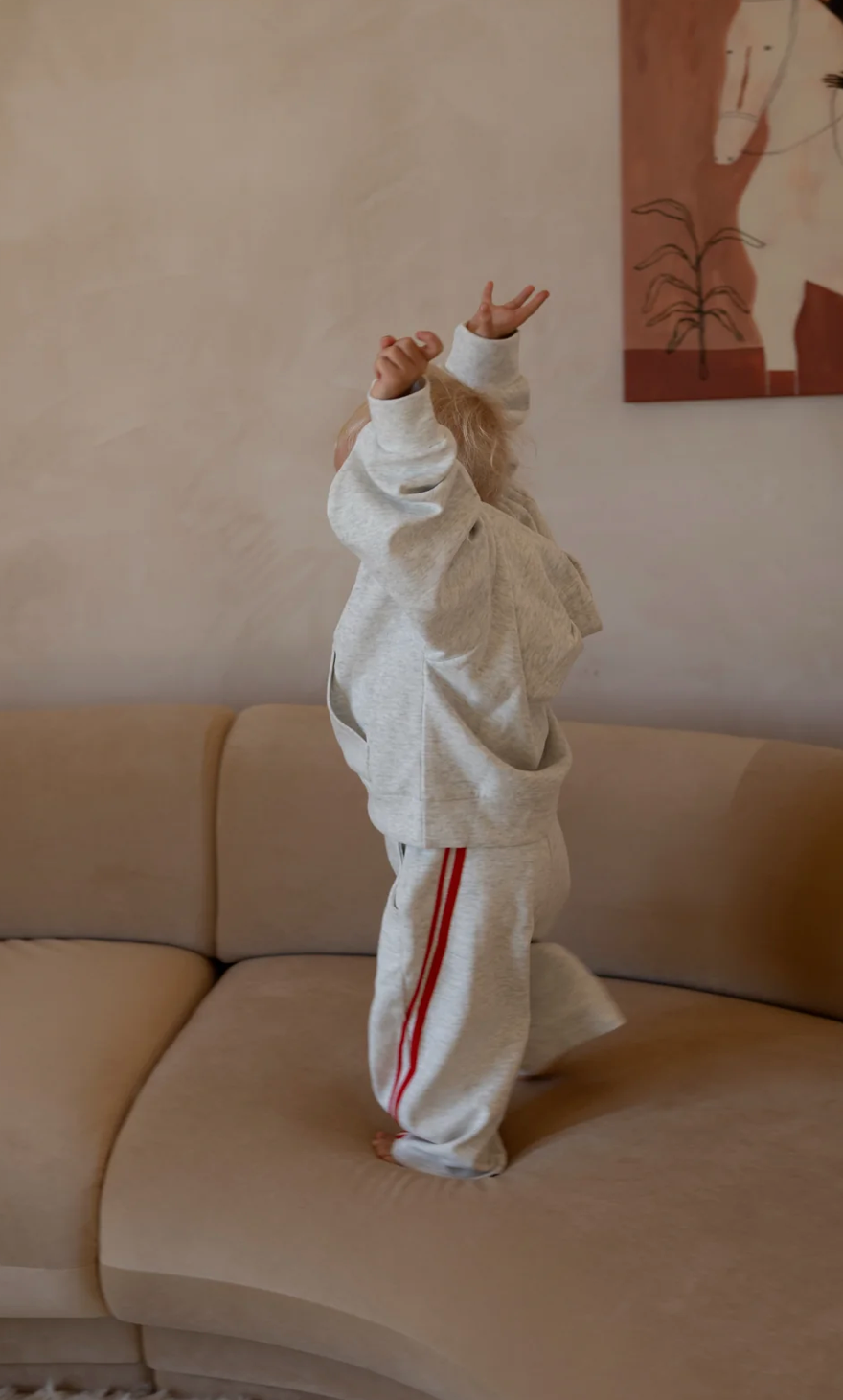 SŚAINT Kids Barrel Pants - Grey/Red