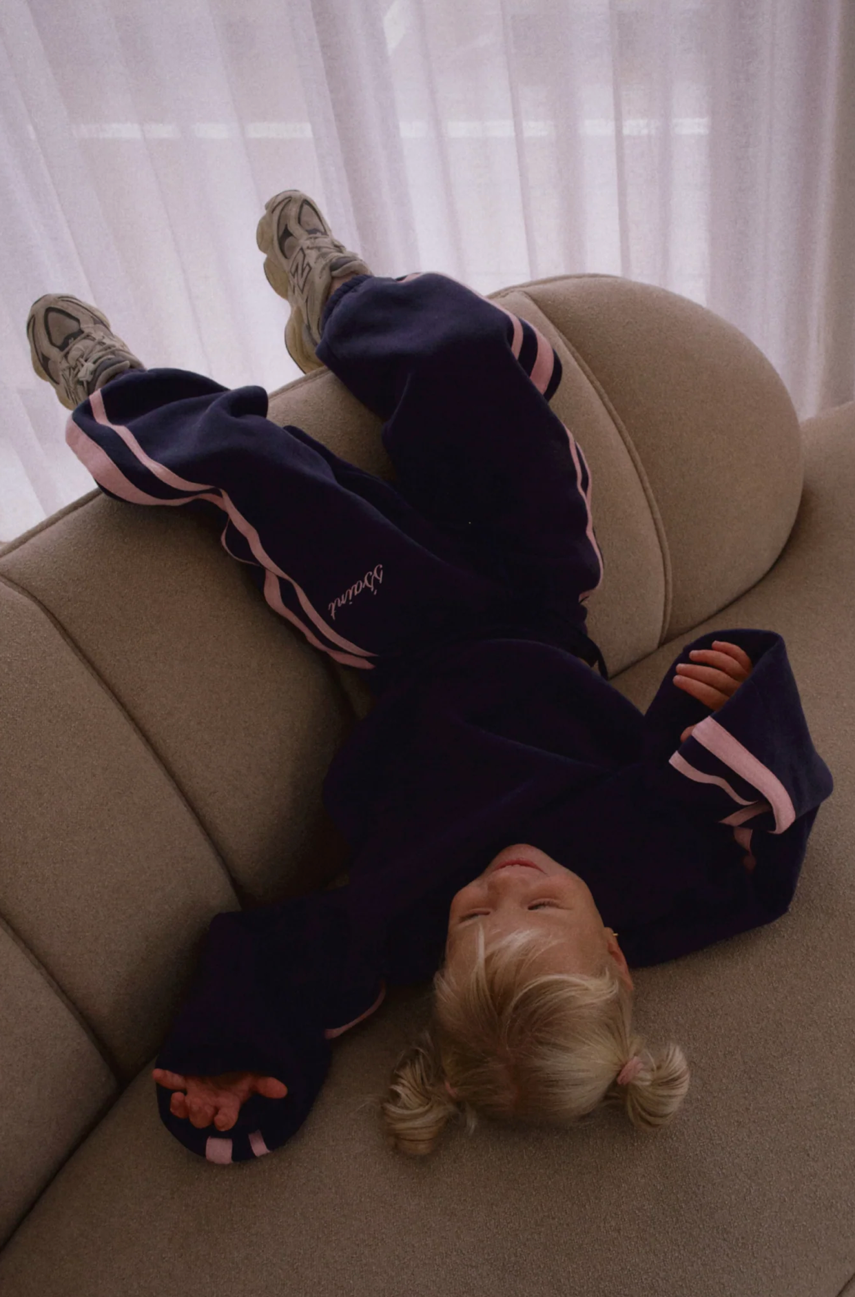 SŚAINT Kids Fleece Crew - Navy/Pink