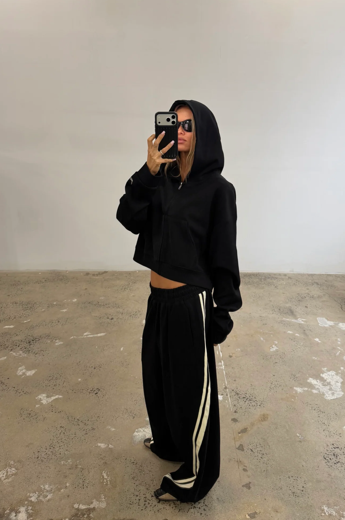 SŚAINT Barrel Trackpant - Black/Butter